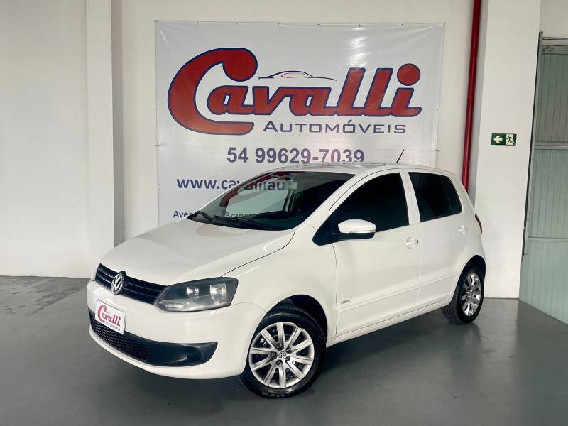 VOLKSWAGEN - FOX - 2011/2011 - Branca - R$ 32.900,00