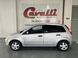 FORD - FIESTA - 2002/2003 - Prata - R$ 17.900,00