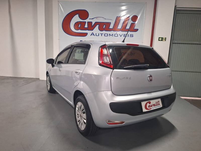 FIAT - PUNTO - 2012/2013 - Prata - R$ 39.900,00