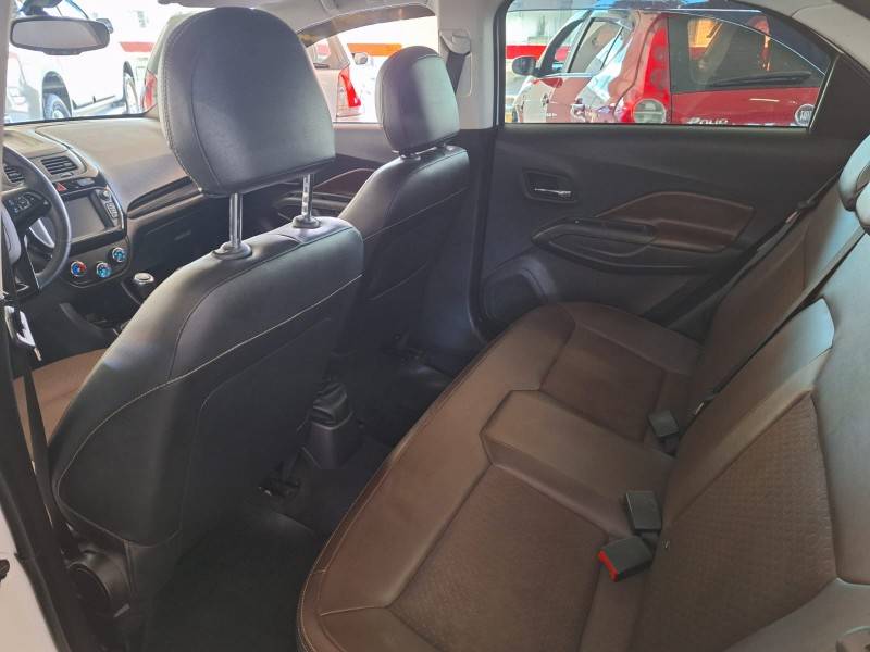 CHEVROLET - COBALT - 2019/2019 - Branca - R$ 59.900,00