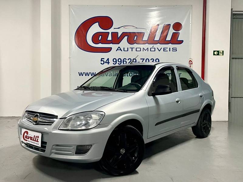 CHEVROLET - PRISMA - 2009/2010 - Prata - R$ 28.900,00