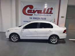 VOLKSWAGEN - VOYAGE - 2010/2011 - Branca - R$ 34.900,00