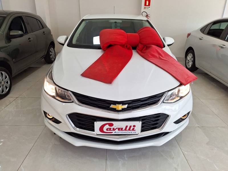 CHEVROLET - CRUZE - 2017/2017 - Branca - R$ 82.900,00