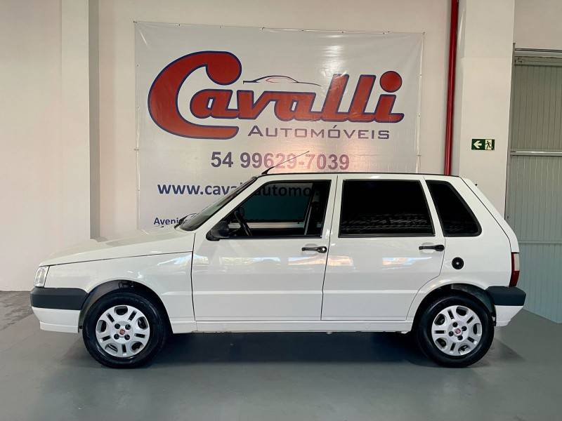 FIAT - UNO - 2009/2010 - Branca - R$ 23.900,00