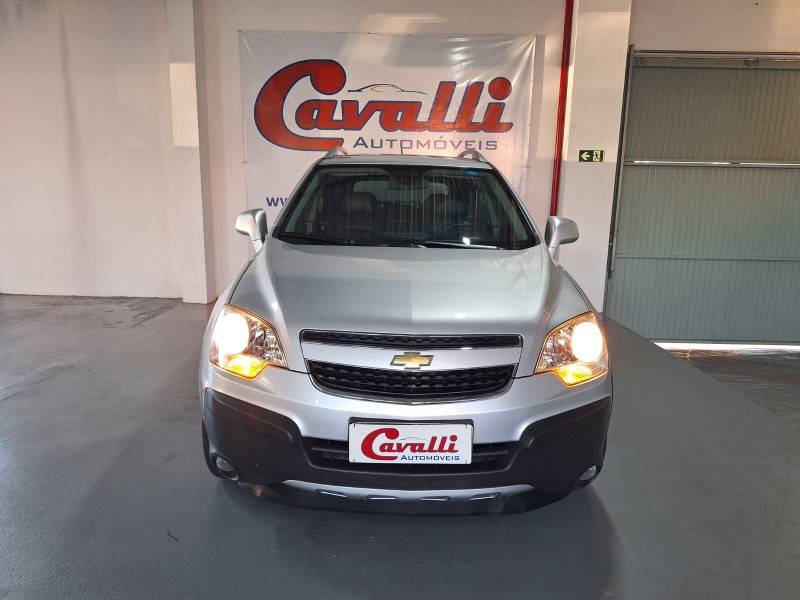 CHEVROLET - CAPTIVA - 2011/2011 - Prata - R$ 43.900,00