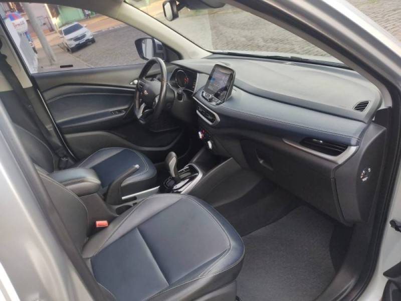 CHEVROLET - TRACKER - 2020/2021 - Prata - R$ 104.900,00