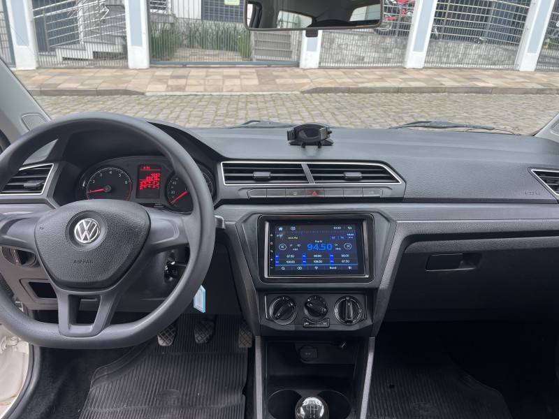 VOLKSWAGEN - SAVEIRO - 2020/2021 - Branca - R$ 69.900,00