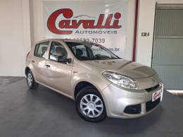 RENAULT - SANDERO - 2011/2012 - Bege - R$ 28.900,00