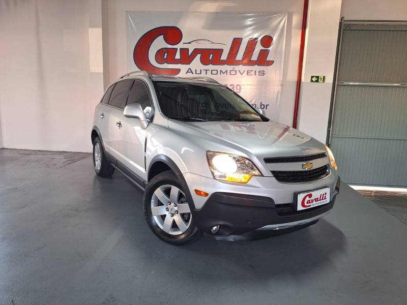 CHEVROLET - CAPTIVA - 2011/2011 - Prata - R$ 43.900,00