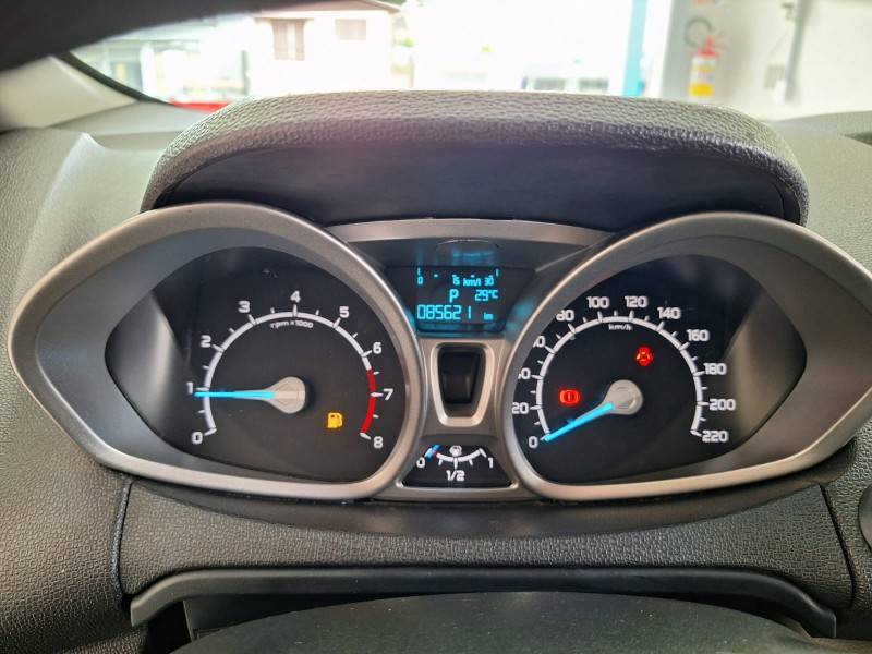 FORD - ECOSPORT - 2017/2017 - Preta - R$ 64.900,00