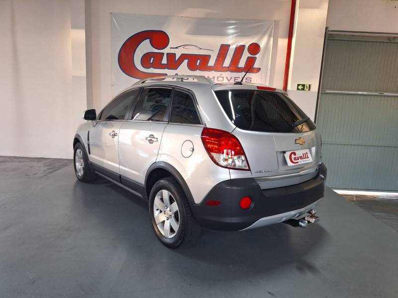 CHEVROLET - CAPTIVA - 2011/2011 - Prata - R$ 43.900,00