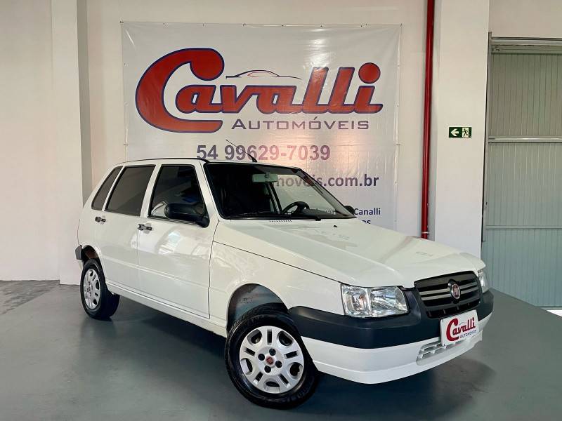 FIAT - UNO - 2009/2010 - Branca - R$ 23.900,00