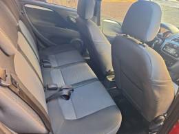 FIAT - PUNTO - 2016/2017 - Vermelha - R$ 48.900,00