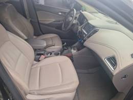 CHEVROLET - CRUZE - 2017/2018 - Preta - R$ 91.900,00