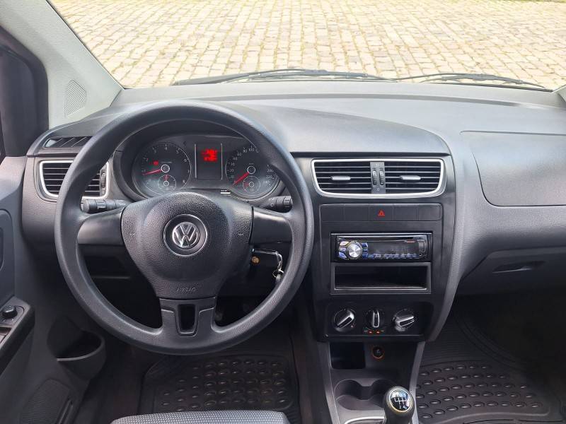 VOLKSWAGEN - SPACEFOX - 2012/2012 - Prata - R$ 40.900,00