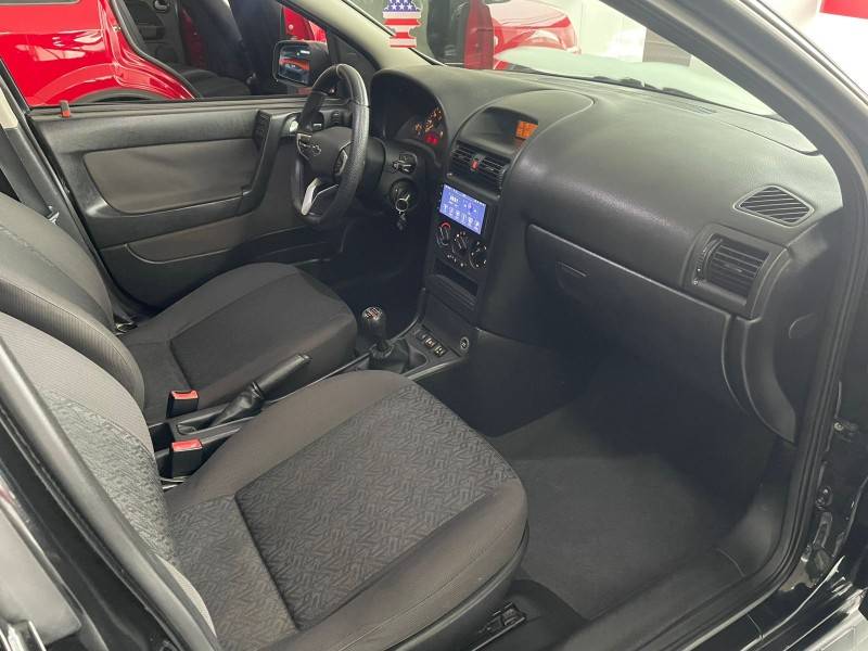 CHEVROLET - ASTRA - 2007/2008 - Preta - R$ 34.900,00