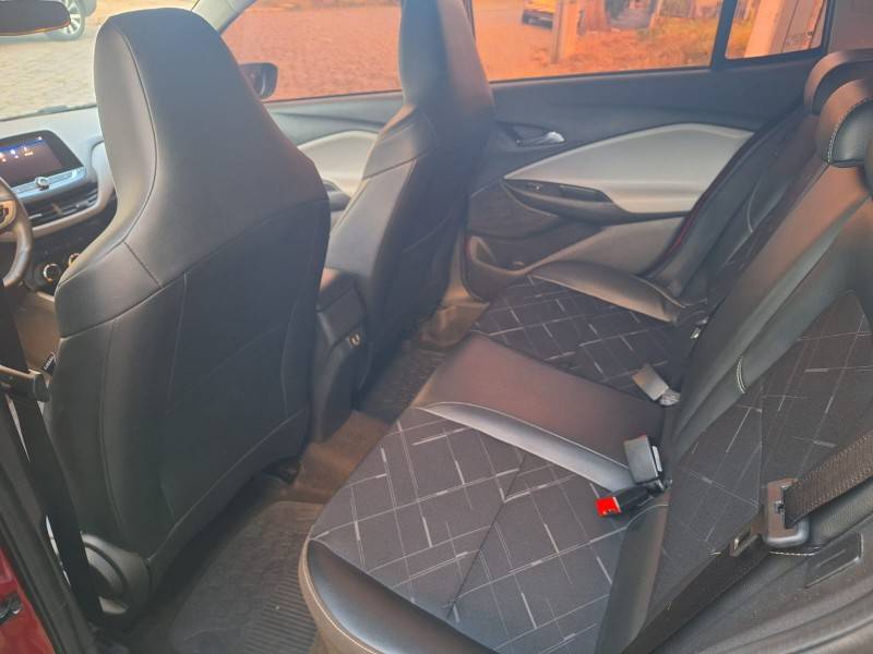 CHEVROLET - ONIX - 2019/2020 - Vermelha - R$ 78.900,00