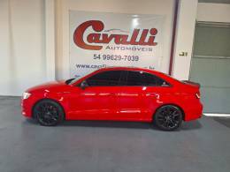 AUDI - A3 - 2014/2015 - Vermelha - R$ 89.900,00