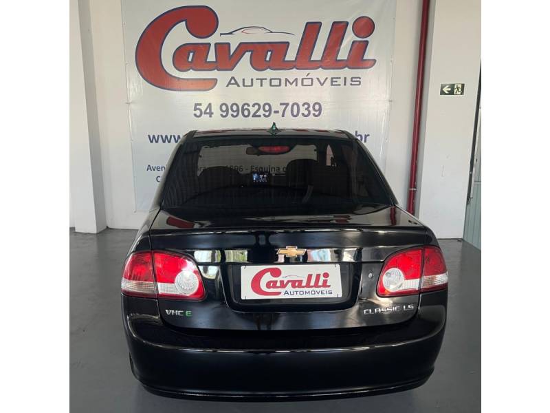 CHEVROLET - CLASSIC - 2012/2012 - Preta - R$ 25.900,00