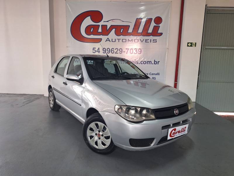 FIAT - PALIO - 2008/2009 - Prata - R$ 26.900,00