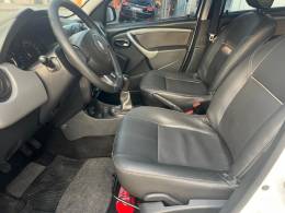 RENAULT - DUSTER - 2012/2013 - Branca - R$ 49.900,00