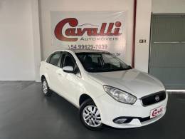 FIAT - GRAND SIENA - 2017/2018 - Branca - R$ 43.900,00