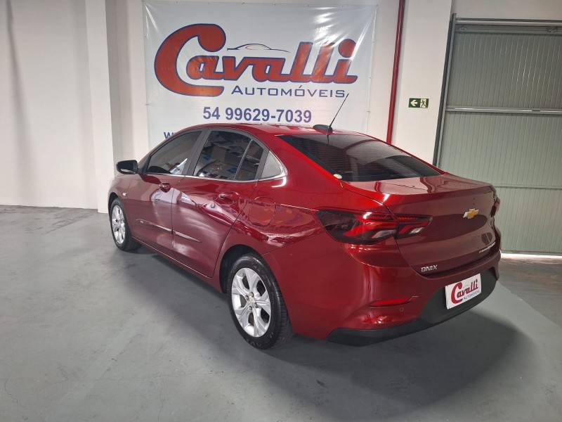 CHEVROLET - ONIX - 2019/2020 - Vermelha - R$ 78.900,00