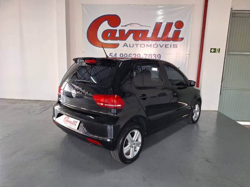 VOLKSWAGEN - FOX - 2015/2016 - Preta - R$ 47.900,00