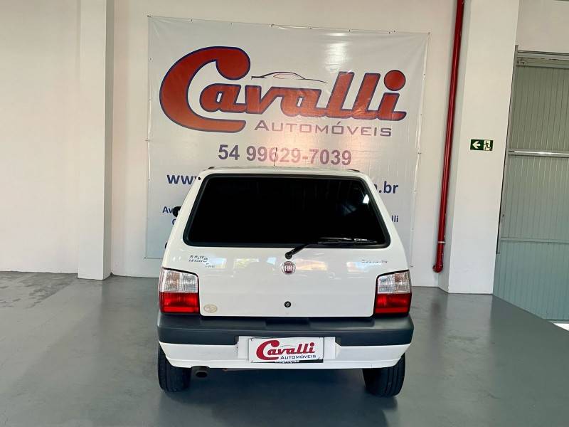 FIAT - UNO - 2009/2010 - Branca - R$ 23.900,00