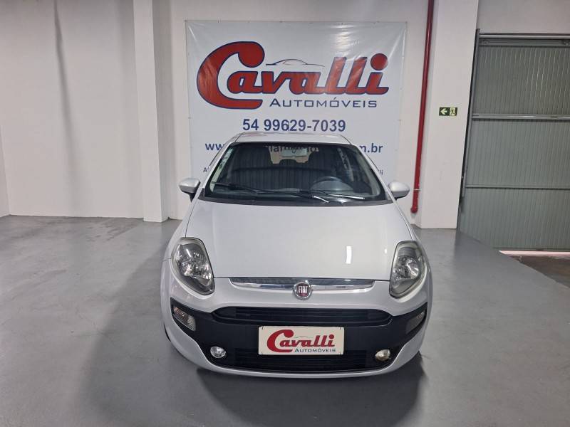 FIAT - PUNTO - 2012/2013 - Prata - R$ 39.900,00