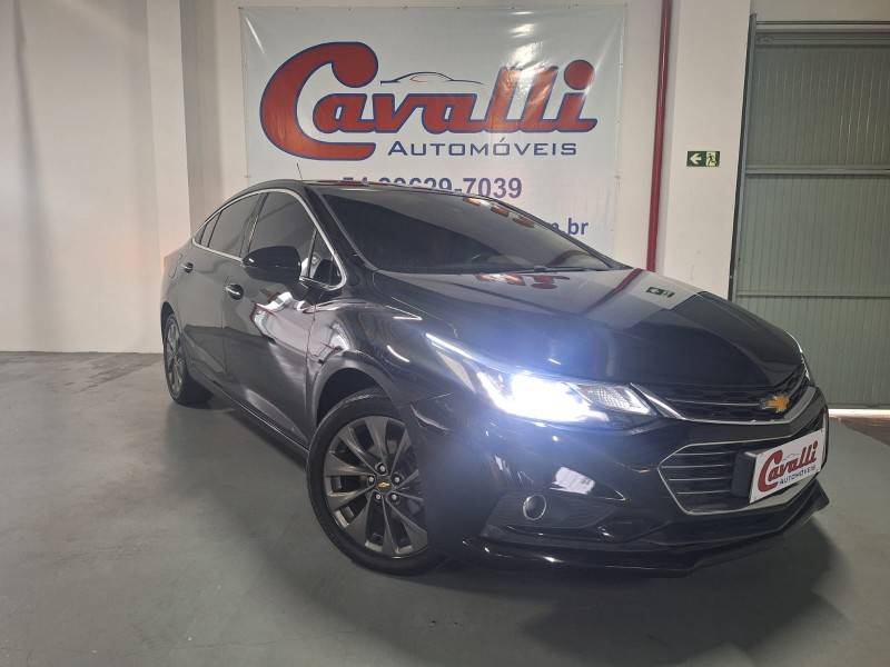 CHEVROLET - CRUZE - 2017/2018 - Preta - R$ 91.900,00