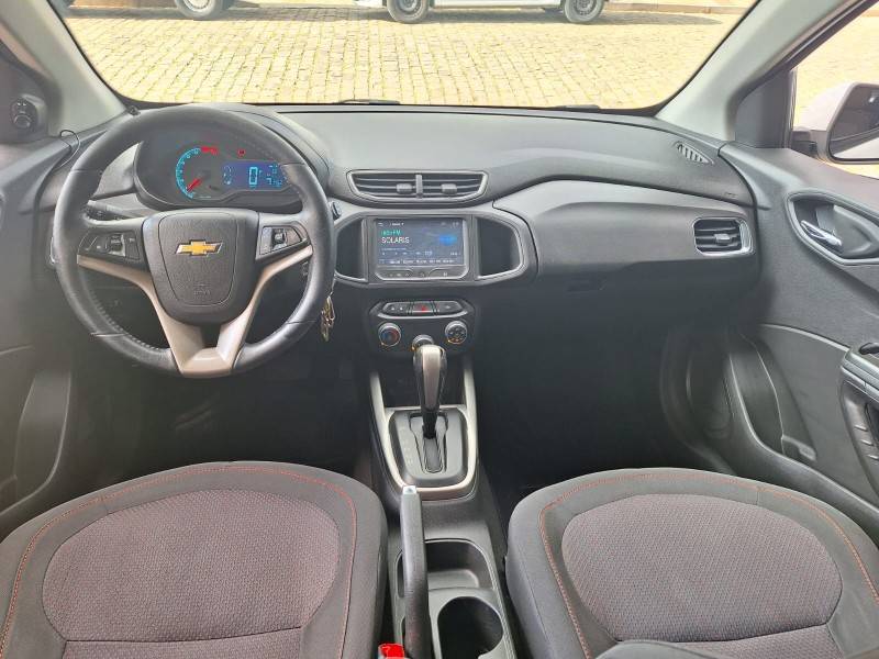 CHEVROLET - ONIX - 2016/2016 - Branca - R$ 58.900,00