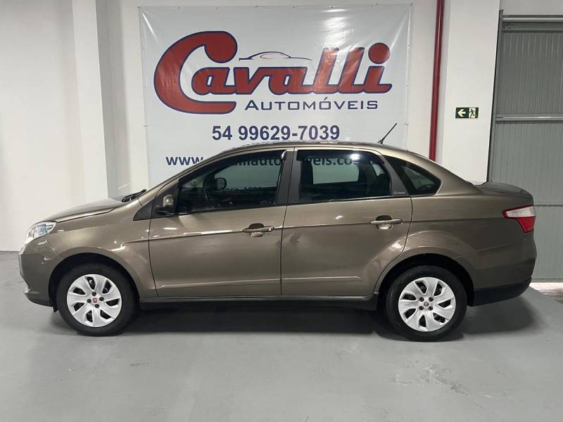 FIAT - GRAND SIENA - 2014/2015 - Cinza - R$ 40.900,00