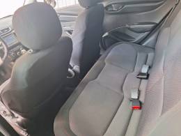 CHEVROLET - ONIX - 2016/2016 - Branca - R$ 58.900,00