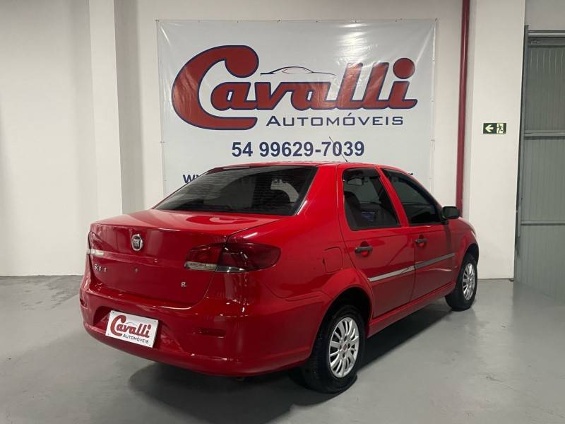 FIAT - SIENA - 2009/2010 - Vermelha - R$ 30.900,00