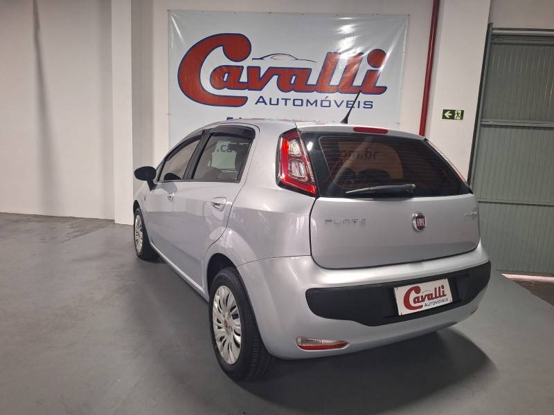 FIAT - PUNTO - 2012/2013 - Prata - R$ 39.900,00