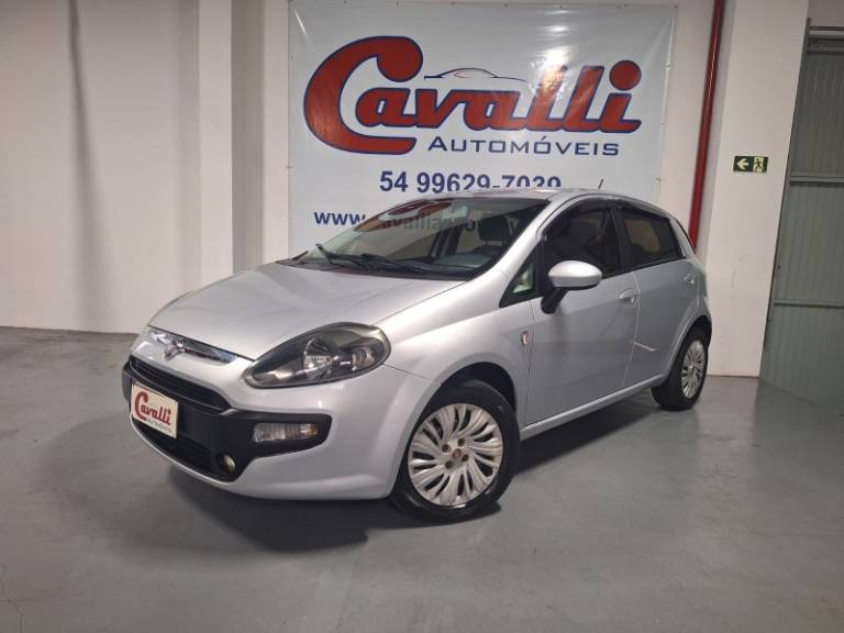 FIAT - PUNTO - 2012/2013 - Prata - R$ 39.900,00