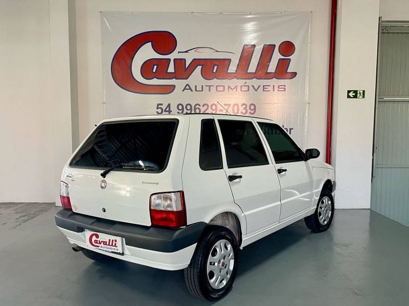 FIAT - UNO - 2009/2010 - Branca - R$ 23.900,00