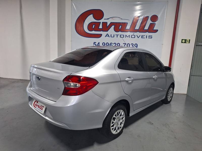 FORD - KA + - 2015/2016 - Prata - R$ 43.900,00