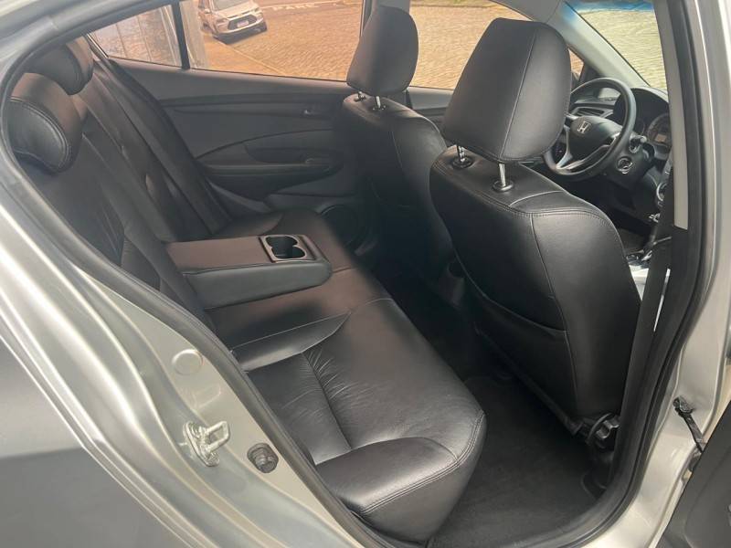 HONDA - CITY - 2009/2010 - Prata - R$ 45.900,00