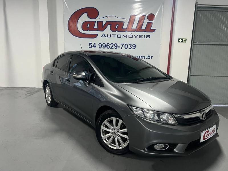 HONDA - CIVIC - 2013/2014 - Cinza - R$ 73.900,00
