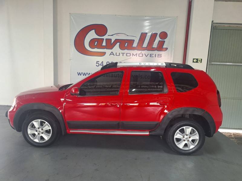 RENAULT - DUSTER - 2015/2016 - Vermelha - R$ 59.900,00