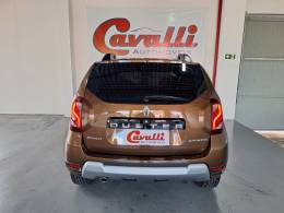 RENAULT - DUSTER - 2016/2017 - Marrom - R$ 67.900,00
