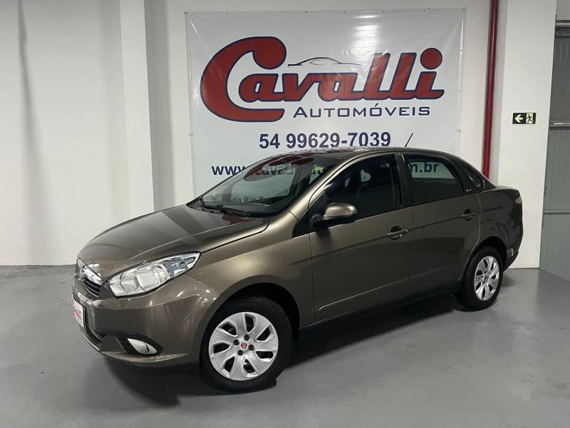 FIAT - GRAND SIENA - 2014/2015 - Cinza - R$ 40.900,00