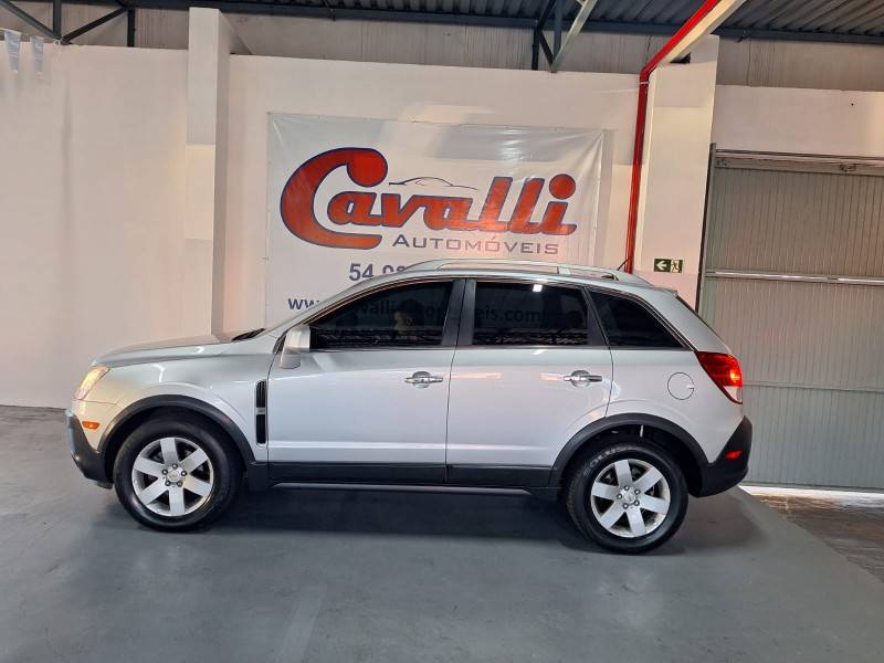 CHEVROLET - CAPTIVA - 2011/2011 - Prata - R$ 43.900,00