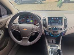 CHEVROLET - CRUZE - 2017/2018 - Preta - R$ 91.900,00