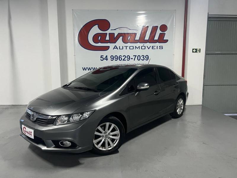 HONDA - CIVIC - 2013/2014 - Cinza - R$ 73.900,00