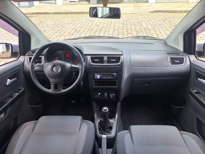 VOLKSWAGEN - SPACEFOX - 2012/2012 - Prata - R$ 40.900,00