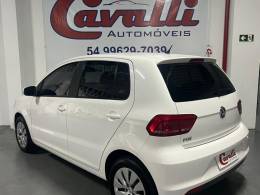 VOLKSWAGEN - FOX - 2014/2015 - Branca - R$ 43.900,00