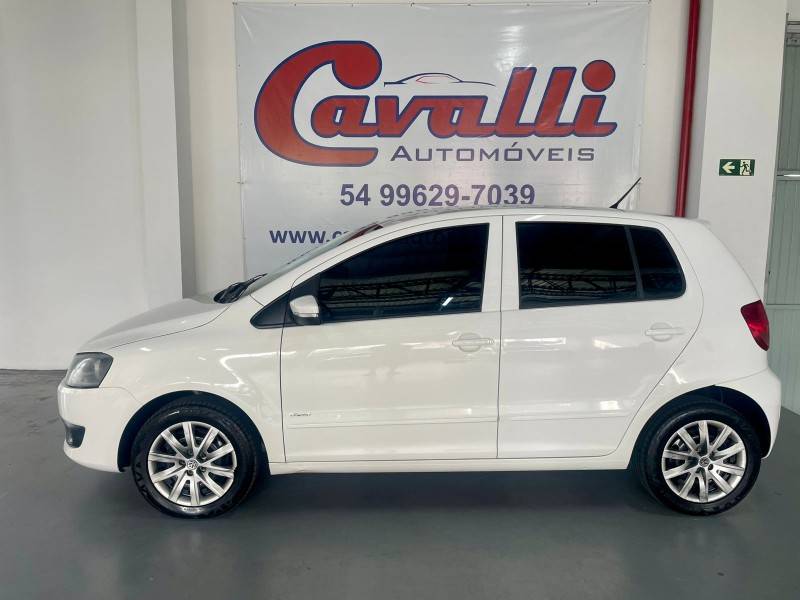 VOLKSWAGEN - FOX - 2011/2011 - Branca - R$ 32.900,00
